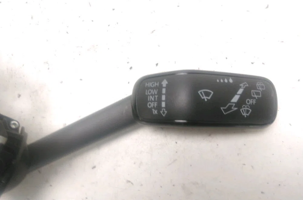 Bloc commodos Volkswagen GOLF VII (5G1, BQ1, BE1, BE2) 2.0 gtd (2013-2020) occasion