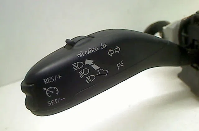 Bloc commodos Volkswagen POLO V (6R1, 6C1) 1.4 (6r1) (2009-2014) occasion