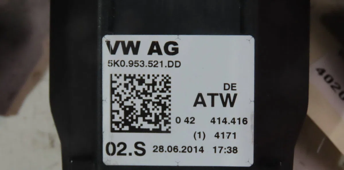 Bloc commodos Volkswagen SCIROCCO III (137, 138) 2.0 tdi (2010-2017) occasion