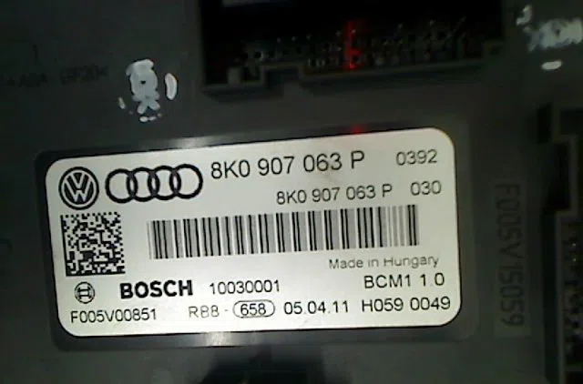 Bloc compteur  bsi Audi A4 B8 Avant (8K5) 2.0 tdi (2008-2015) occasion