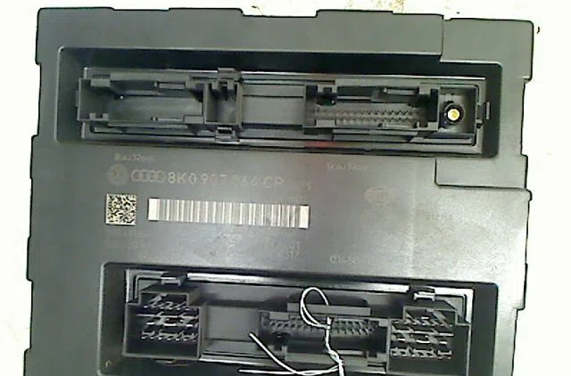 Bloc compteur  bsi Audi A4 B8 Avant (8K5) 2.0 tdi (2008-2015) occasion