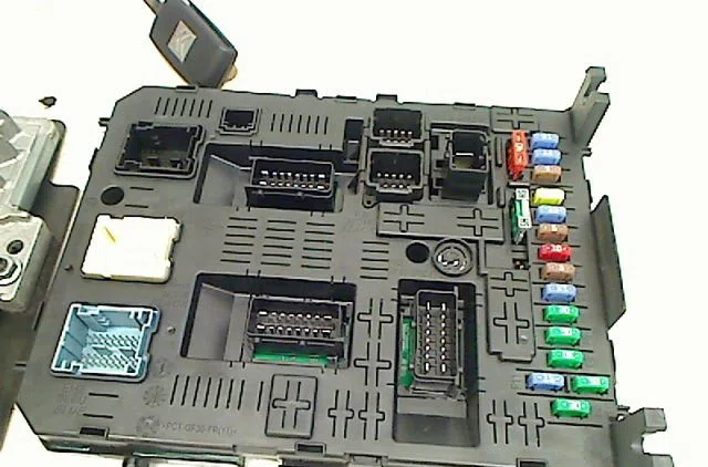 Bloc compteur  bsi Citroën C4 GRAND PICASSO I (UA_) 1.6 hdi 110 (2010-2013) occasion