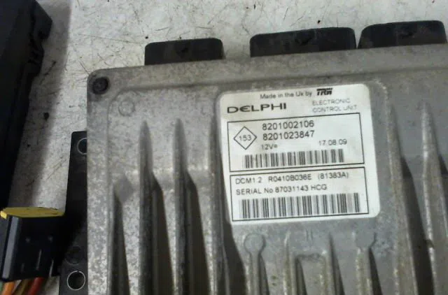 Bloc compteur  bsi DACIA SANDERO occasion