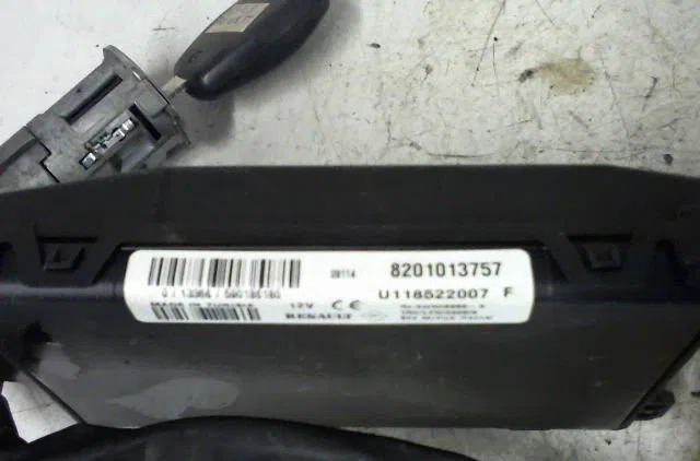 Bloc compteur  bsi DACIA SANDERO occasion