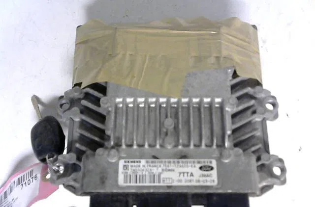 Bloc compteur  bsi Ford FIESTA V (JH_, JD_) 1.4 tdci (2001-2008) 5 portes occasion