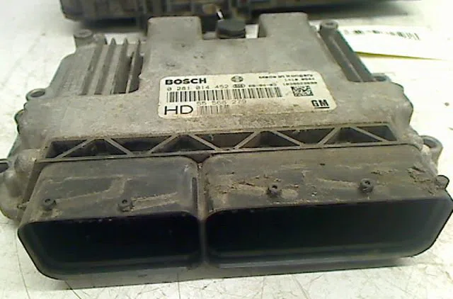 Bloc compteur  bsi Opel ZAFIRA - ZAFIRA FAMILY B (A05) 1.9 cdti (m75) (2005-2015) 5 portes occasion