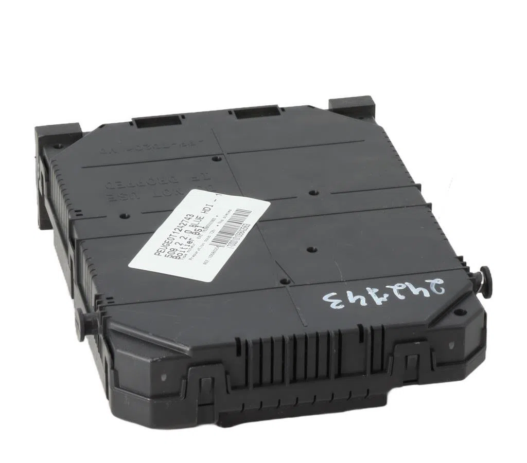 Bloc compteur  bsi Peugeot 508 II (FB_, FH_, F3_) 2.0 bluehdi 180 (fhehzr, fhehzn) (2018) occasion