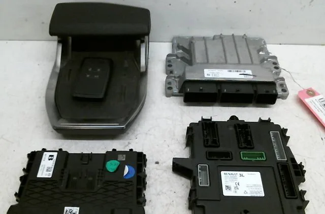 Bloc compteur  bsi Renault AUSTRAL Tce 160 (hgmj) (2022) occasion