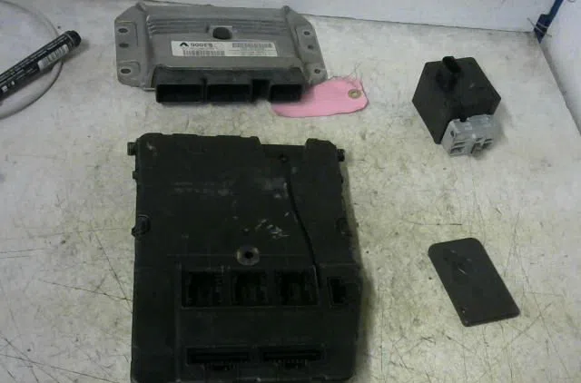 Bloc compteur  bsi Renault SCÉNIC II (JM0-1_) 1.6 (jm0c, jm0j, jm1b) (2003-2006) 5 portes occasion
