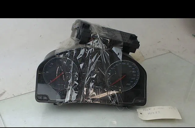 Bloc compteur + bsi VOLKSWAGEN GOLF 2006 occasion