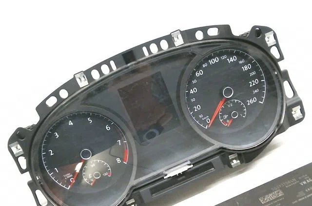 Bloc compteur  bsi Volkswagen GOLF VII (5G1, BQ1, BE1, BE2) 1.2 tsi (2012-2017) occasion