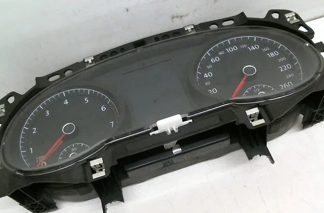 Bloc compteur  bsi Volkswagen GOLF VII (5G1, BQ1, BE1, BE2) 1.2 tsi (2012-2017) occasion