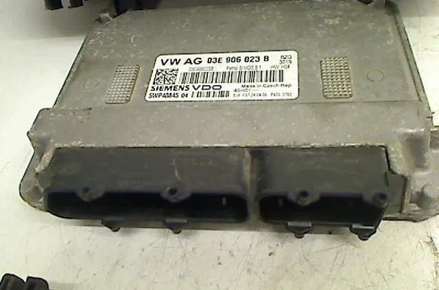 Bloc compteur  bsi Volkswagen POLO (9N_, 9A_) 1.2 12v (2001-2007) occasion