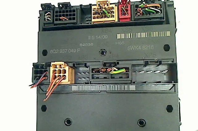 Bloc compteur  bsi Volkswagen POLO (9N_, 9A_) 1.2 12v (2001-2007) occasion