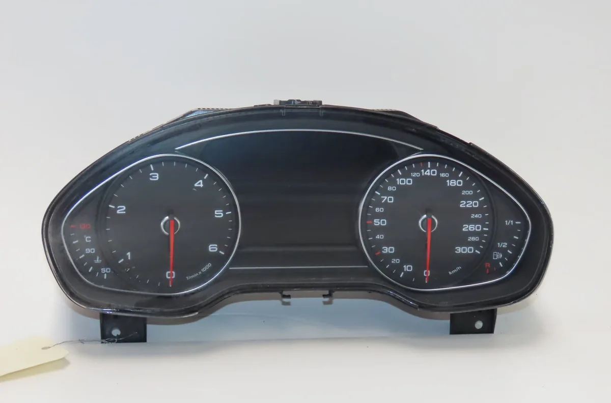 Bloc compteurs Audi A8 D4 (4H2, 4H8, 4HC, 4HL) 3.0 tdi quattro (2010-2015) occasion