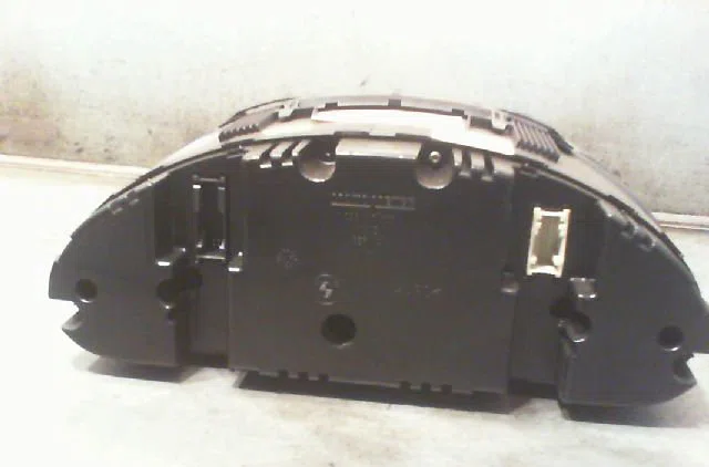Bloc compteurs B.M.W. SERIE 3 1998 occasion