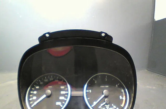 Bloc compteurs Bmw 1 (E81) 118 d (2006-2011) 3 portes occasion