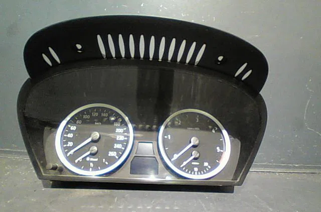Bloc compteurs Bmw 5 (E60) 530 d (2002-2005) occasion