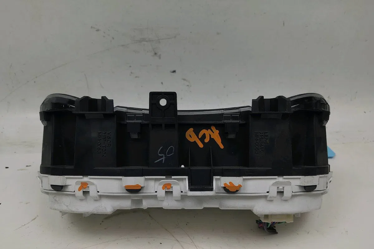 Bloc compteurs Citroën C4 AIRCROSS 1.8 hdi 150 (2012) occasion