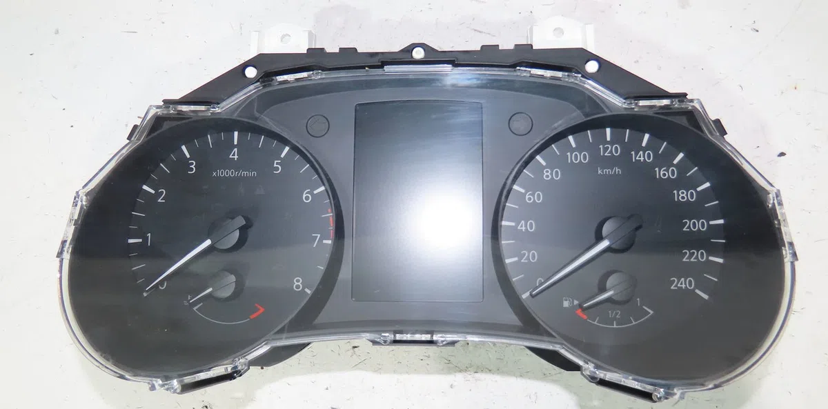 Bloc compteurs Nissan PULSAR 3-5 portes (C13) 1.2 dig-t (2014) occasion