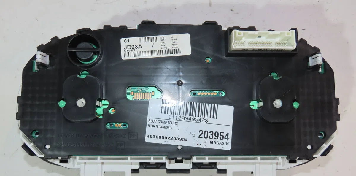 Bloc compteurs Nissan QASHQAI - QASHQAI 2 I (J10, NJ10, JJ10E) 2.0 traction intégrale (2007-2013) occasion