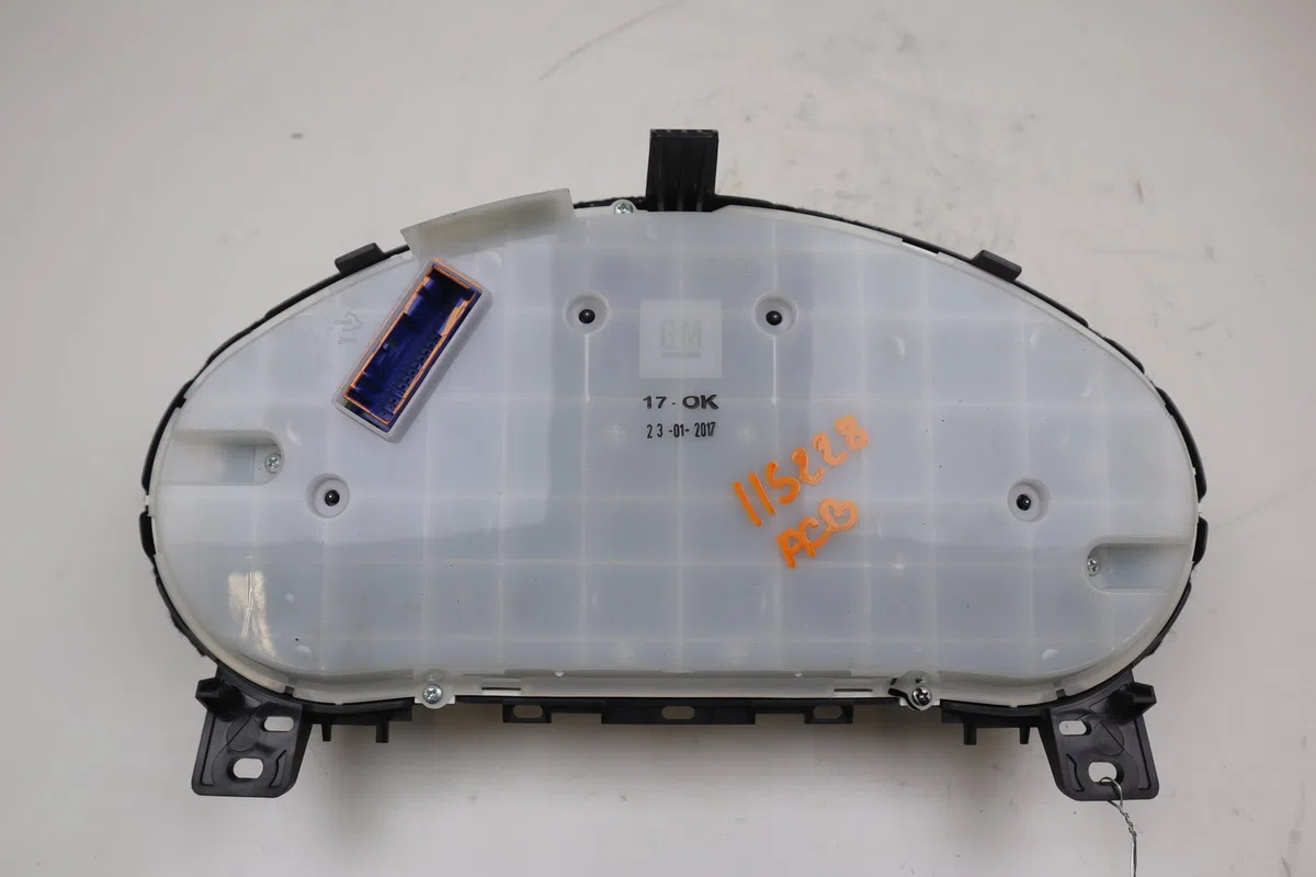 Bloc compteurs Opel MERIVA B Monospace (S10) 1.4 (75) (2010-2017) occasion