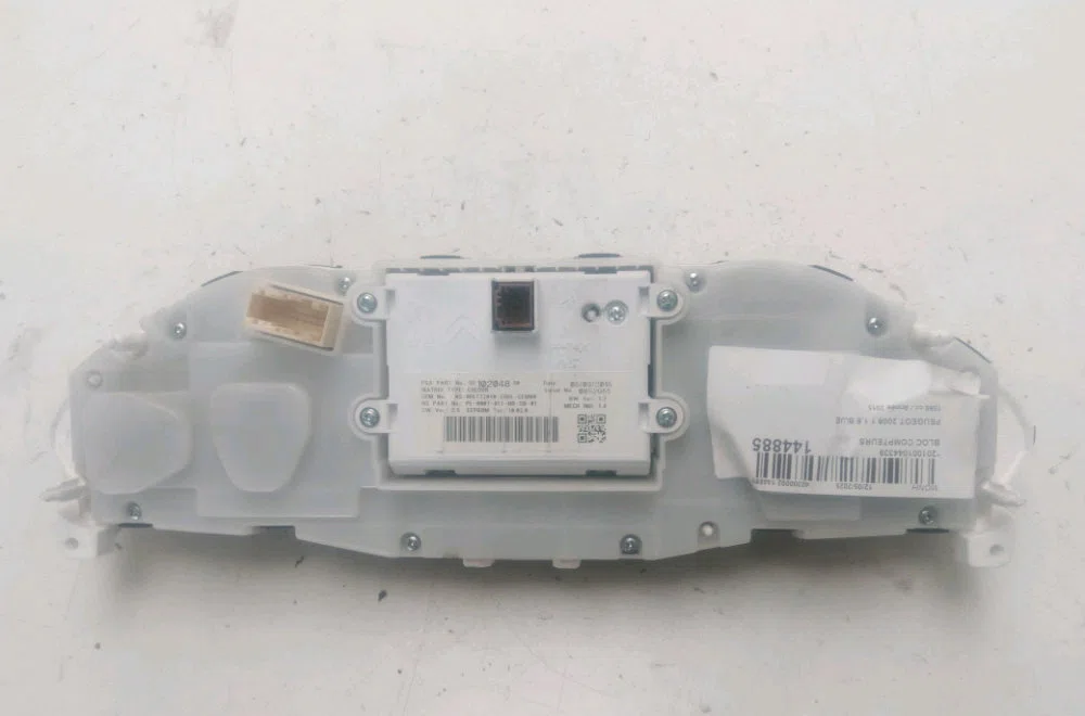 Bloc compteurs Peugeot 2008 I (CU_) 1.6 bluehdi 120 (2014) 5 portes occasion