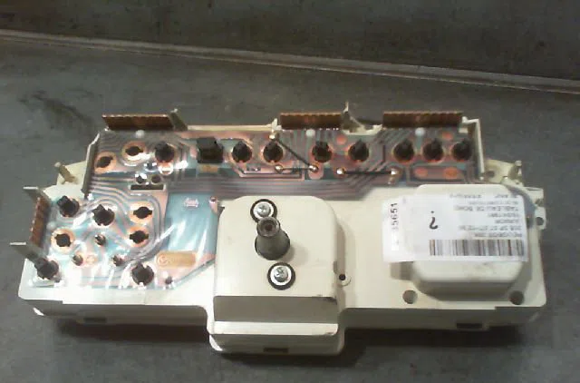Bloc compteurs PEUGEOT 205 Phase 1 03-1983--07-1987 occasion