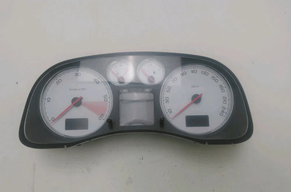 Bloc compteurs Peugeot 307 Break (3E) 1.6 hdi 110 (2004-2008) 5 portes occasion