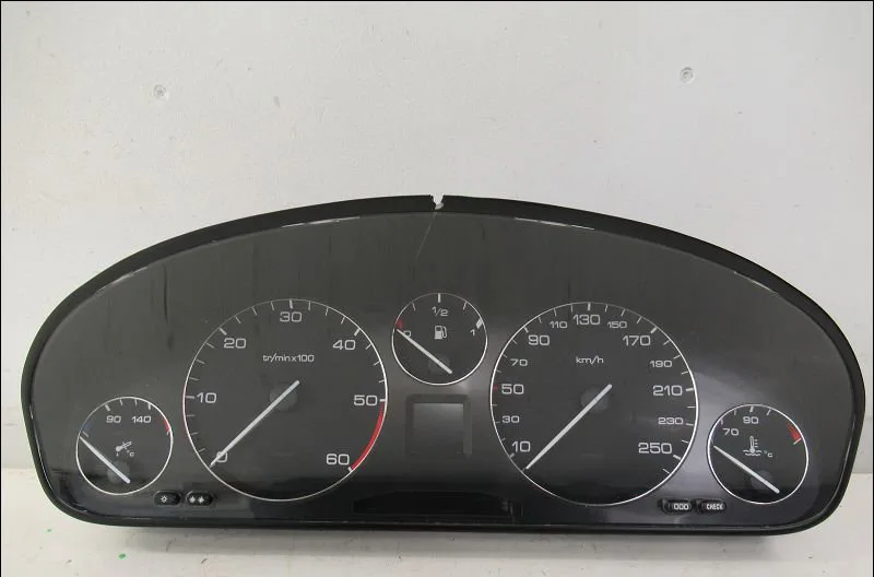 Bloc compteurs Peugeot 607 (9D, 9U) 2.2 hdi (2000-2006) occasion