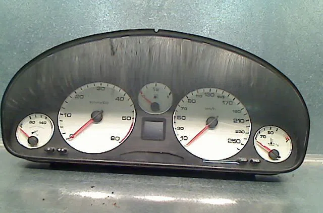 Bloc compteurs PEUGEOT 607 Phase 1 11-1999--09-2004 occasion