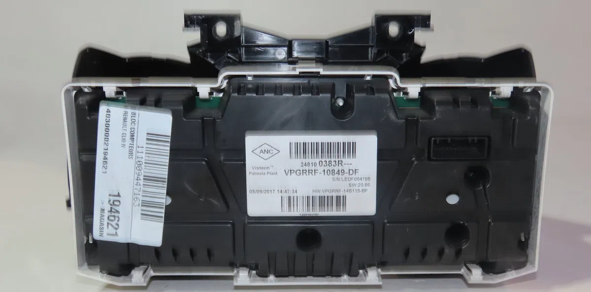 Bloc compteurs Renault CLIO IV (BH_) 1.5 dci 90 (2012) 5 portes occasion