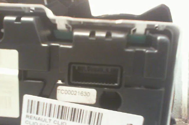 Bloc compteurs RENAULT CLIO IV Phase 1 07-2012 occasion