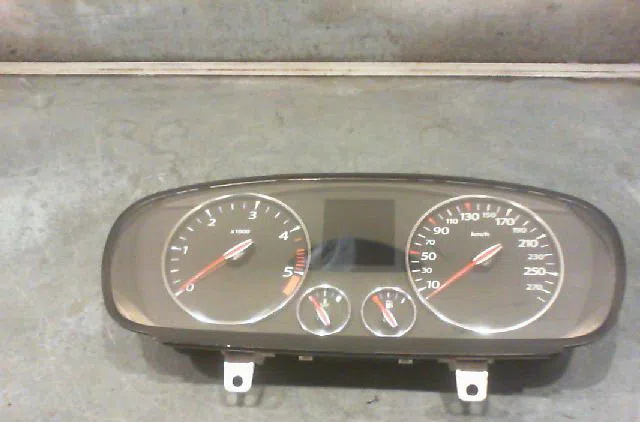 Bloc compteurs Renault LAGUNA III (BT0-1) 2.0 dci gt (bt11, bt1e, bt1n) (2008-2015) occasion
