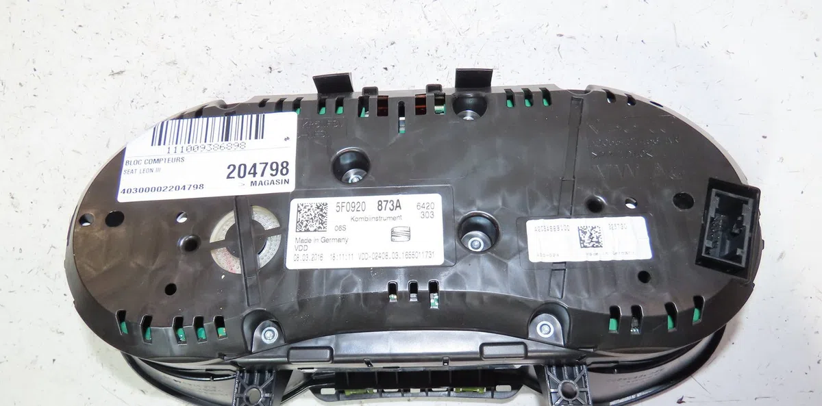 Bloc compteurs Seat LEON ST (5F8) 2.0 tdi (2013-2018) occasion