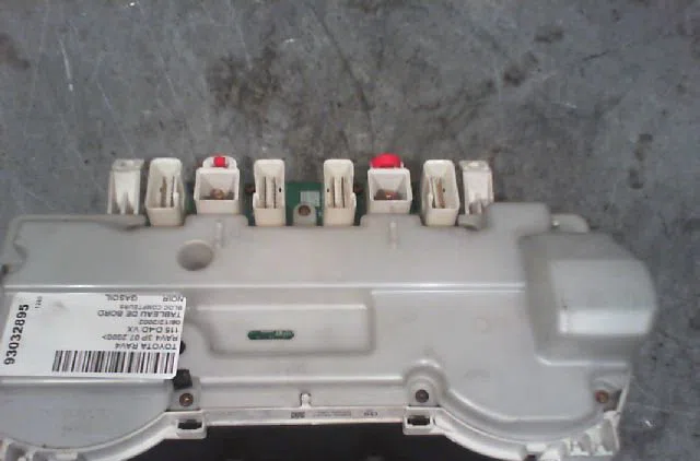 Bloc compteurs TOYOTA RAV4 2002 occasion