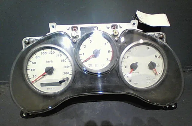Bloc compteurs TOYOTA RAV4 II Phase 1 07-2000--10-2003 VX D occasion