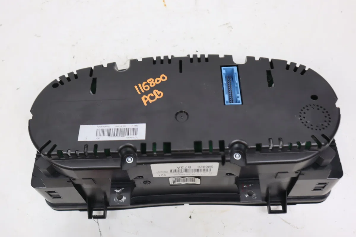 Bloc compteurs Volkswagen GOLF PLUS V (5M1, 521) 1.6 tdi (2009-2013) 5 portes occasion