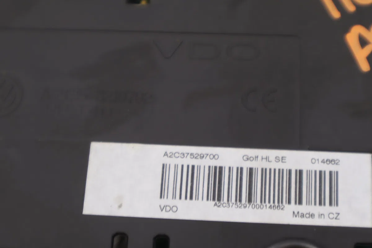 Bloc compteurs Volkswagen GOLF PLUS V (5M1, 521) 1.6 tdi (2009-2013) 5 portes occasion