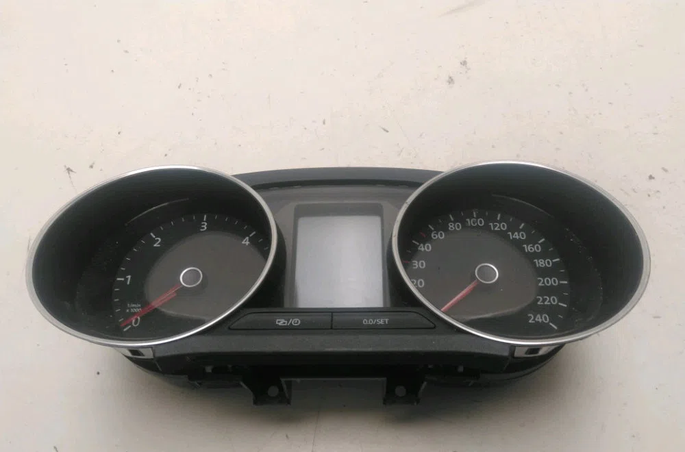 Bloc compteurs Volkswagen POLO V (6R1, 6C1) 1.4 tdi (2014) occasion
