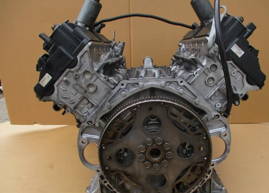 Bloc Moteur Bmw 4 4 V8