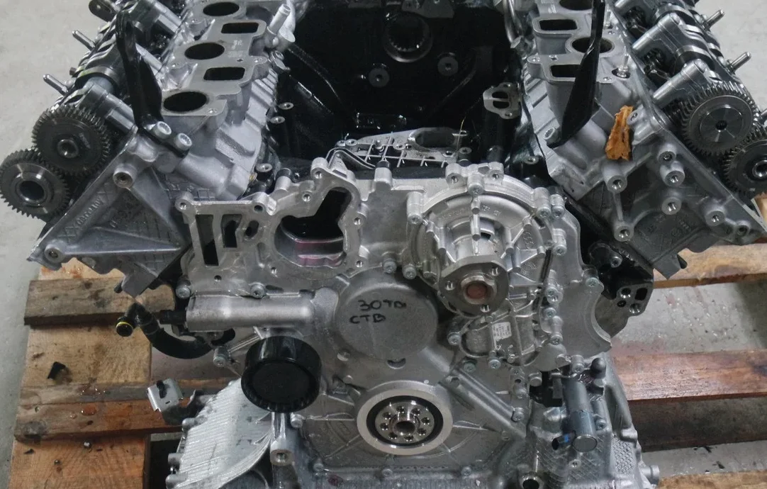 Bloc Moteur Nu Audi A8 3 0tdi Ctb