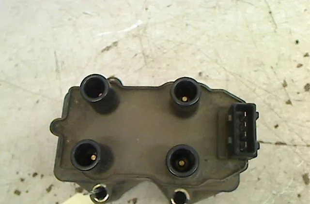 Bobine allumage Peugeot 205 II (20A-C) 1.4 (1988-1998) occasion