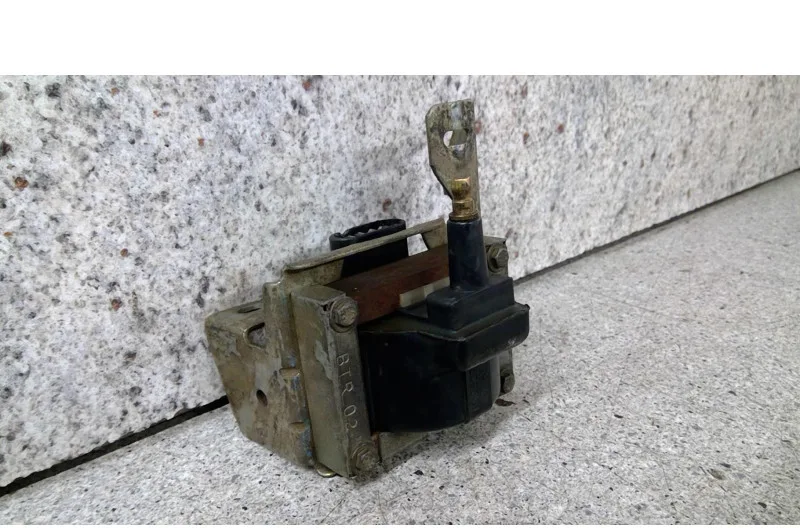Bobine (allumage) pour PEUGEOT 205 PHASE 2