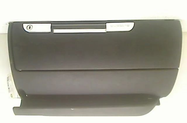 Boite à gants Audi TT (8N3) 1.8 t quattro (1998-2006) occasion