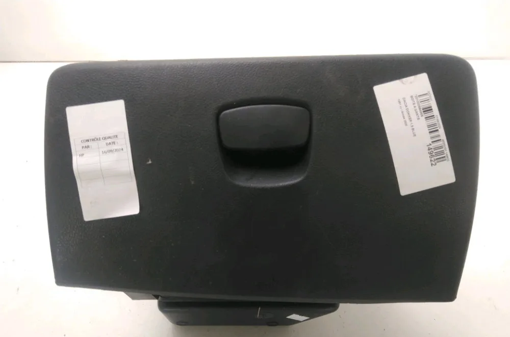 Boite à gants Dacia DOKKER Monospace (KE_) 1.5 blue dci 95 (kejl) (2018) occasion