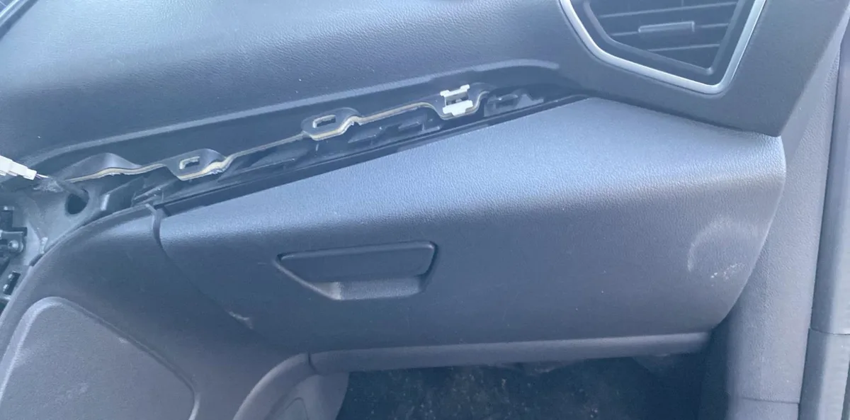 Boite à gants FORD KUGA 2 PHASE 1 occasion