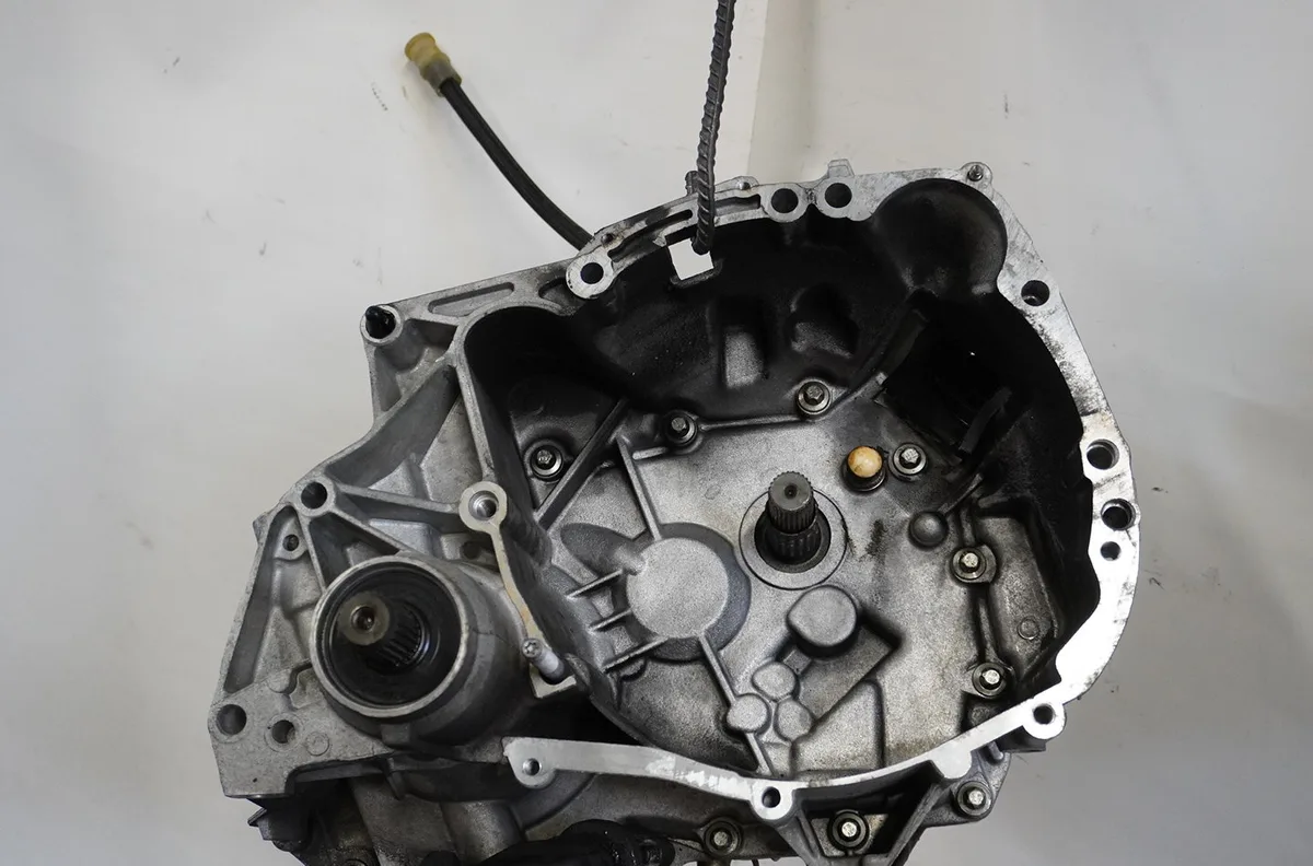 Boîte à vitesse mecanique Renault CLIO II (BB_, CB_) 1.2 16v (bb05, bb0w, bb11, bb27, bb2t, bb2u, bb2v, cb05,... (2001-2