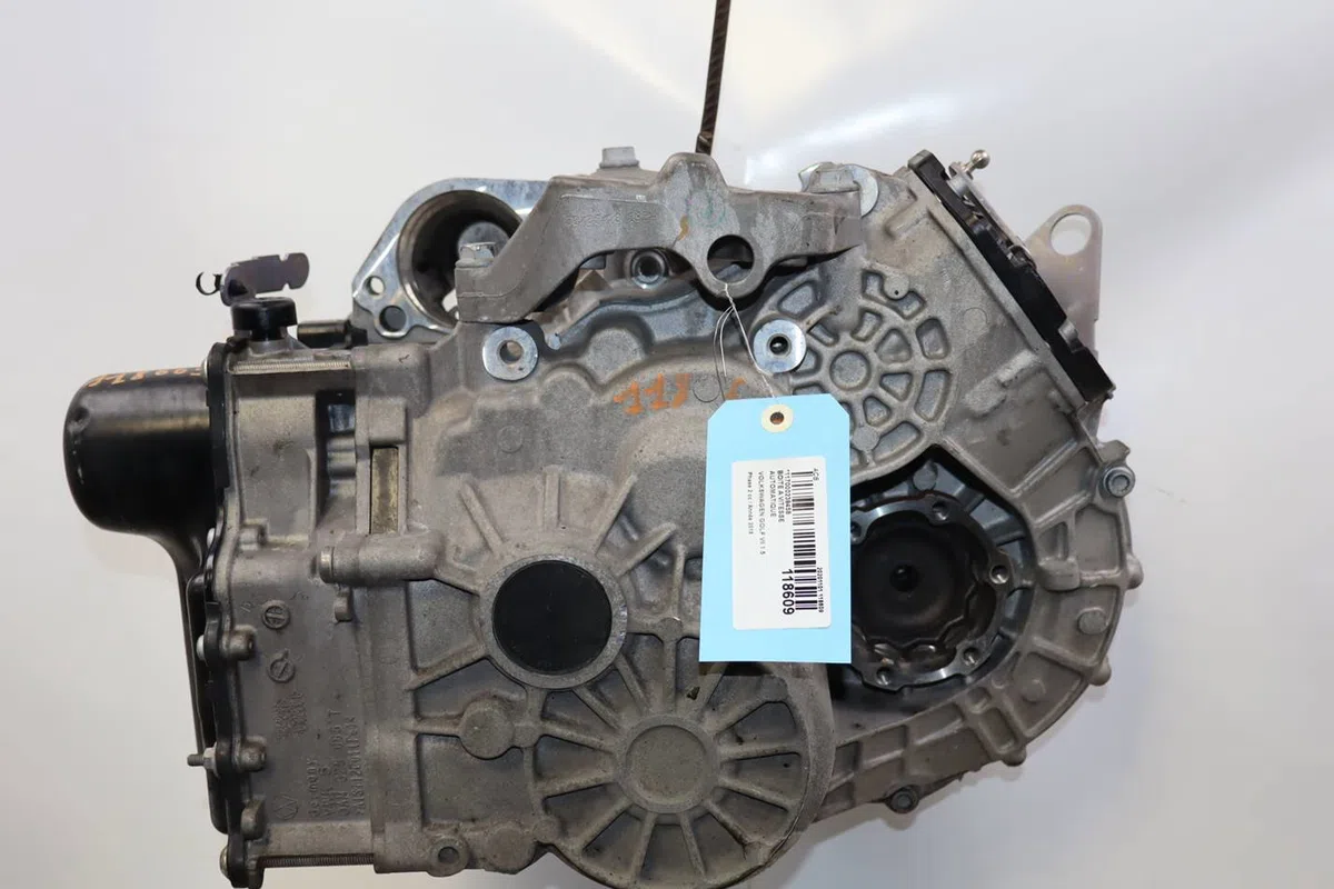 Boîte de vitesses automatique Volkswagen GOLF VII (5G1, BQ1, BE1, BE2) 1.5 tsi (2017-2020) occasion