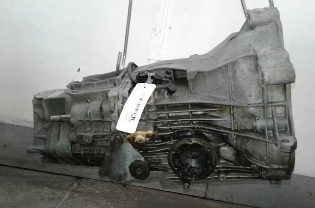 Boîte de vitesses manuelle Audi 90 B3 (893, 894, 8A2) 2.2 e (1987-1991) occasion